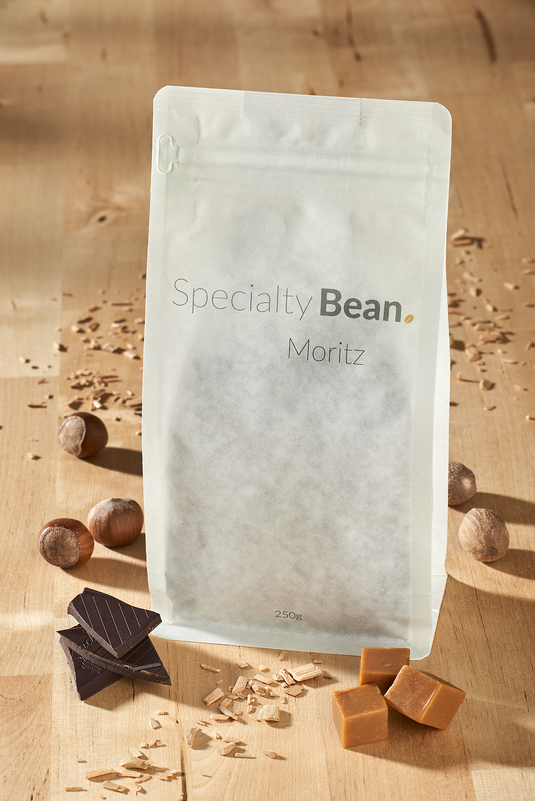 Haselnuss trifft auf Zartbitterschokolade